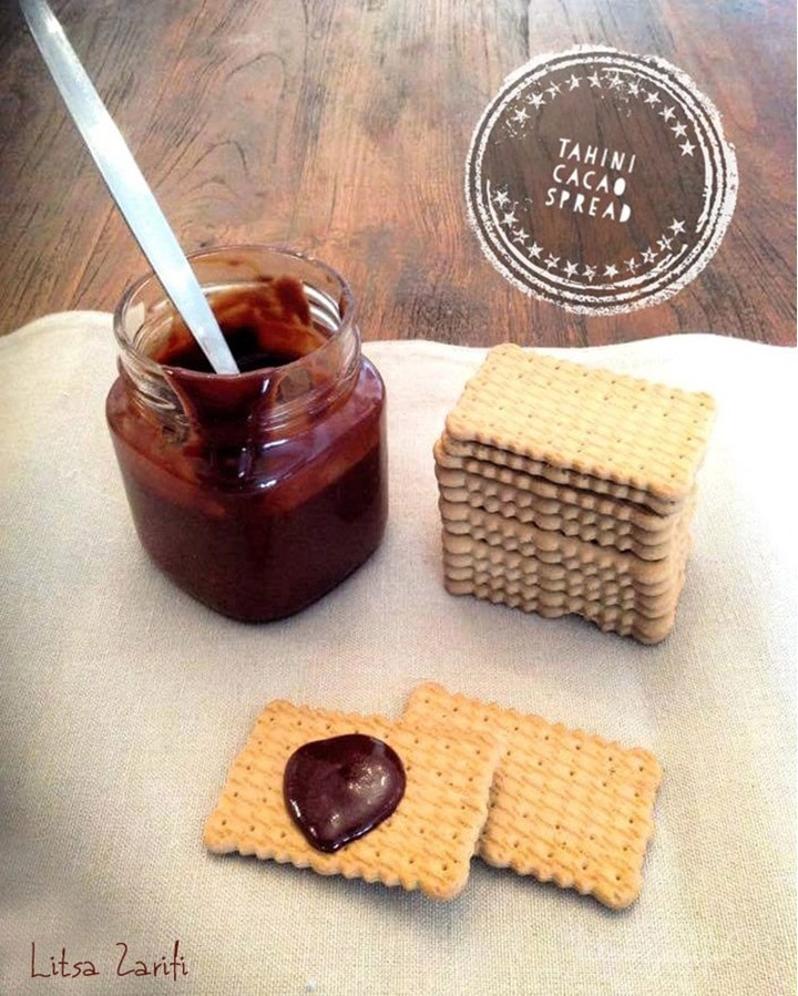 🥣Θέλεις τώρα ένα εύκολο σοκολατένιο spread και δεν ξέρεις πώς να το φτιάξεις;
Εδώ σου έχουμε την πανεύκολη και πεντανόστιμη συνταγή για spread σοκολάτας στο λεπτό!
🥄Τα υλικά που χρειαζόμαστε τα βρίσκουμε στο @mpakalikatesen.gr https://shop.mpakalikatesen.gr/el/
➡Recipe link in bio
#dairyfree #recipes #glutenfree #sugarfree #chocolate #chocospread #homemade #tahini #homemaderecipes #foodblogger #foodphotography